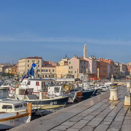 Trieste By Interhome * Ровинь