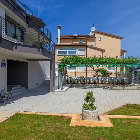 Trieste By Interhome דירה *